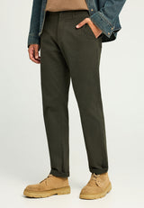 Pantaloni chino pentru bărbați - Esențiale