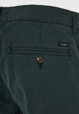 Pantaloni chino pentru bărbați - Esențiale