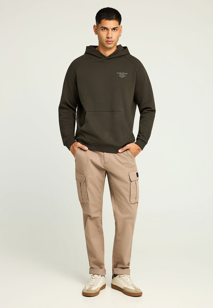 Hanorac cu imprimeu subtil pe piept