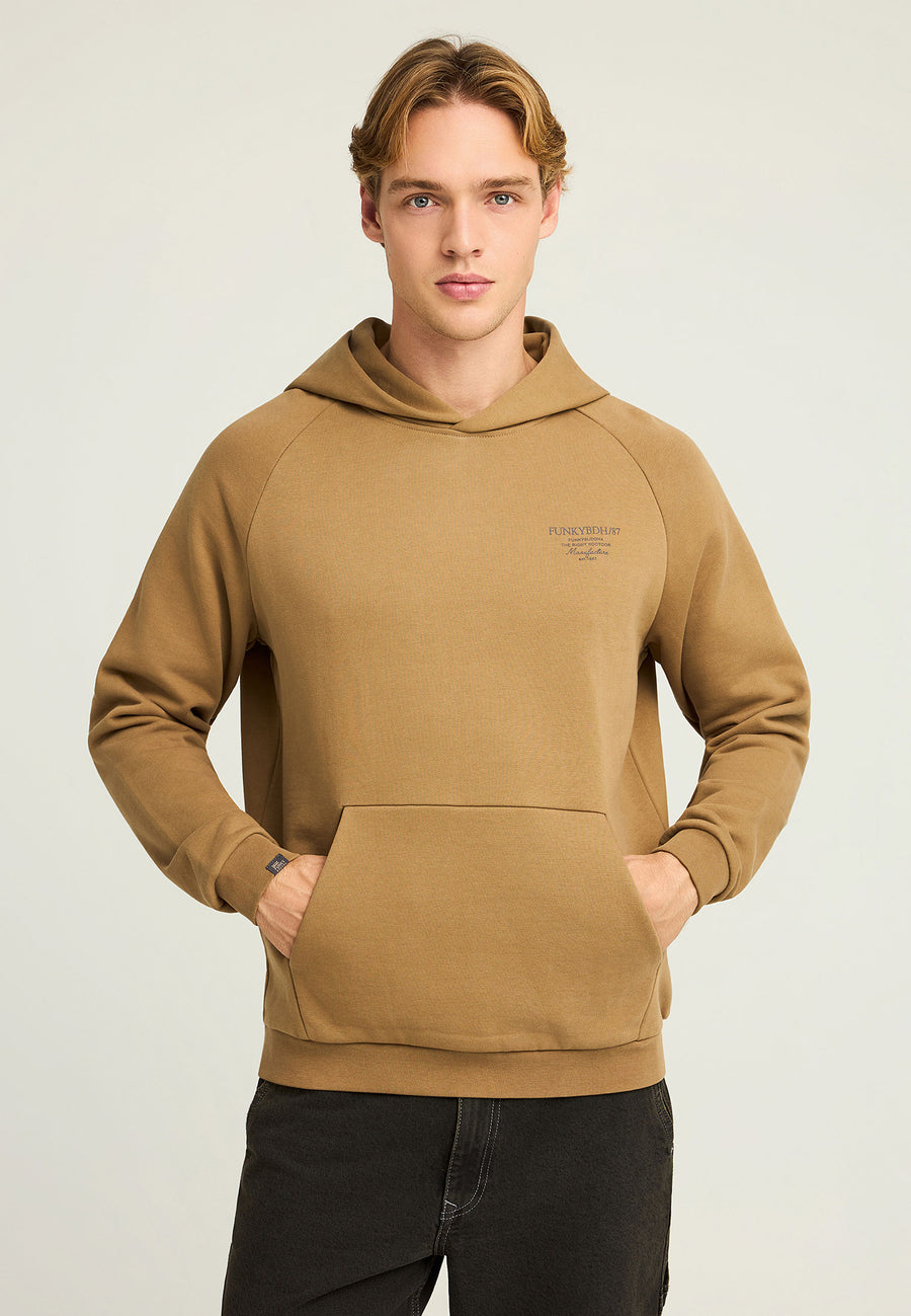 Hanorac cu imprimeu subtil pe piept