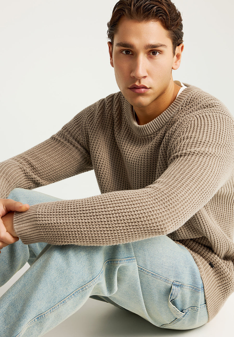 Pulover tricotat simplu cu guler rotund pentru bărbați