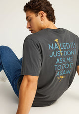 Tricou cu imprimeu text pe spate