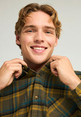 Men's cotton checkered shirt