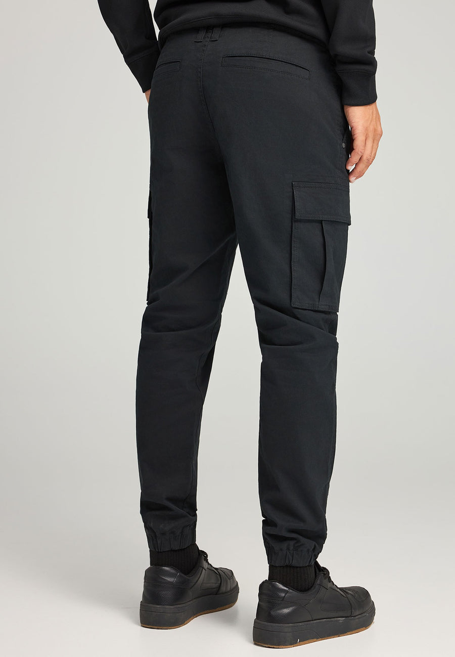 Pantaloni cargo bărbătești, croială regulată, cu manșetă la tiv