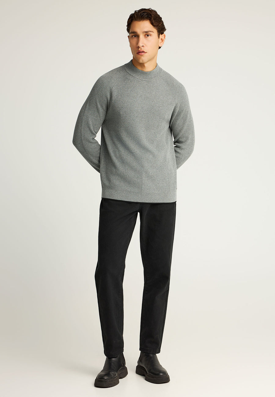 Pulover tricotat din bumbac cu guler fals pentru bărbați