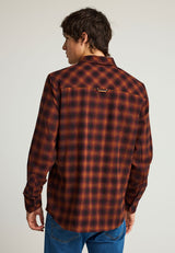 Cămașă bărbătească în carouri din bumbac, cu buzunare la piept