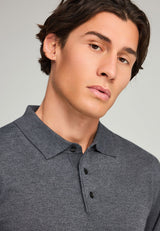 Tricou polo cu mânecă lungă din material tricotat