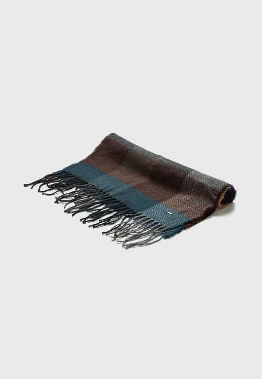 Men's striped scarf