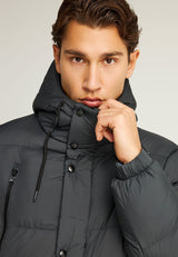 Jachetă pufoasă cu glugă pentru bărbați