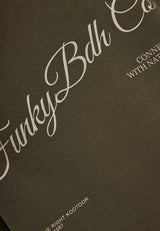 Hanorac bărbătesc cu logo brodat pe piept