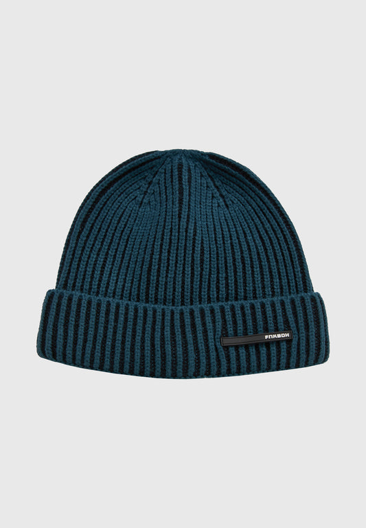 Men's beanie with structure weaving