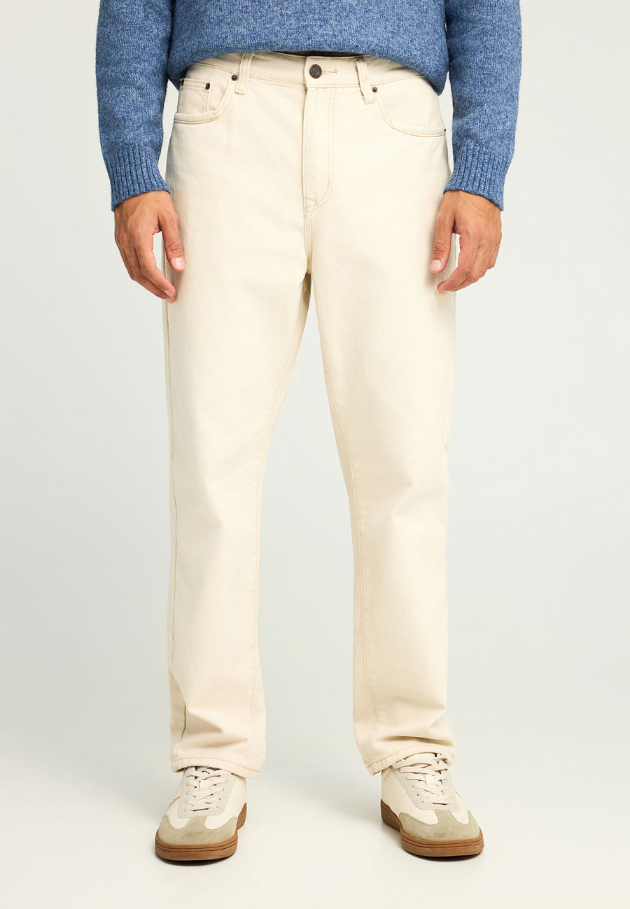 Blugi cu croială lejeră