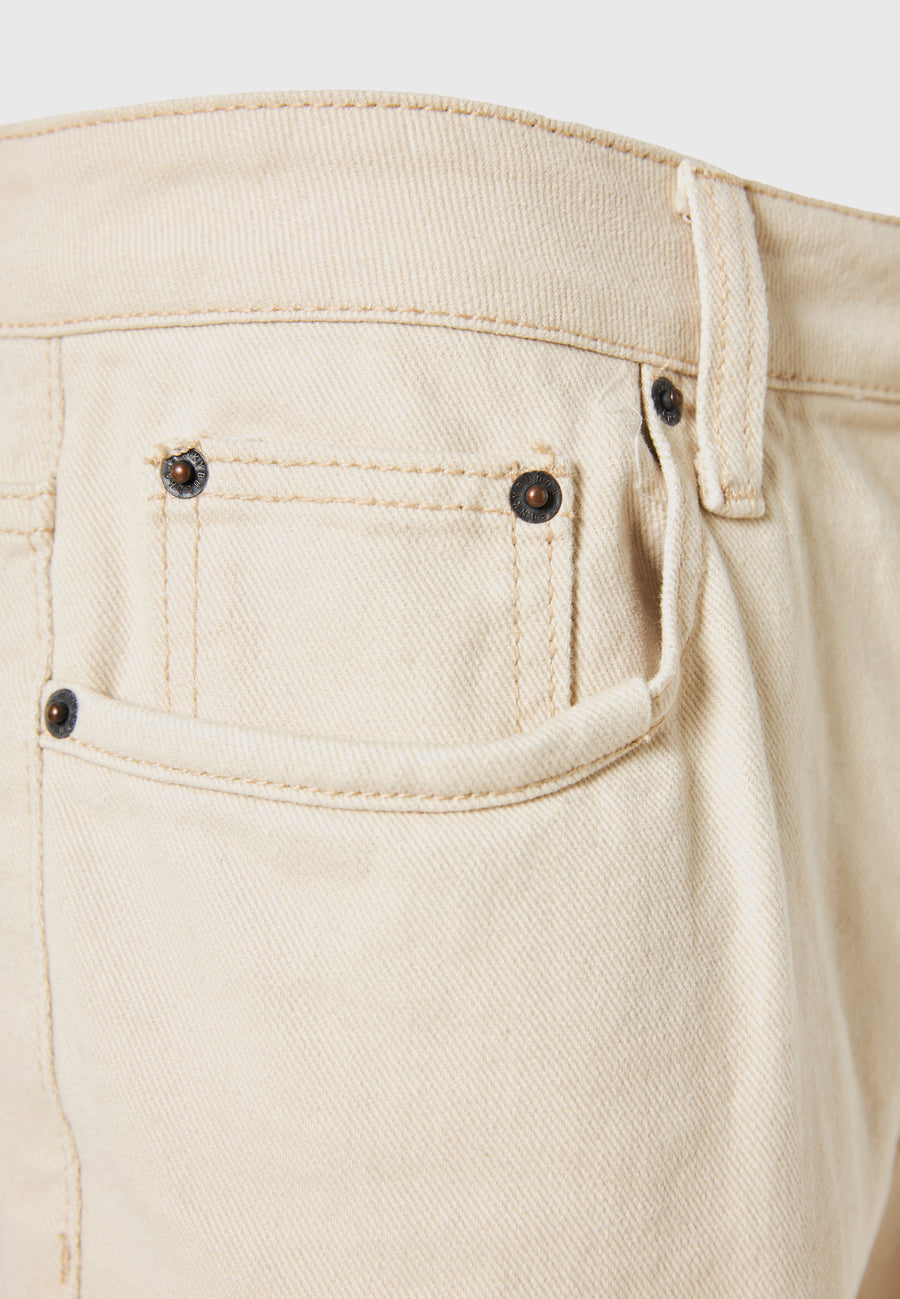 Blugi cu croială lejeră