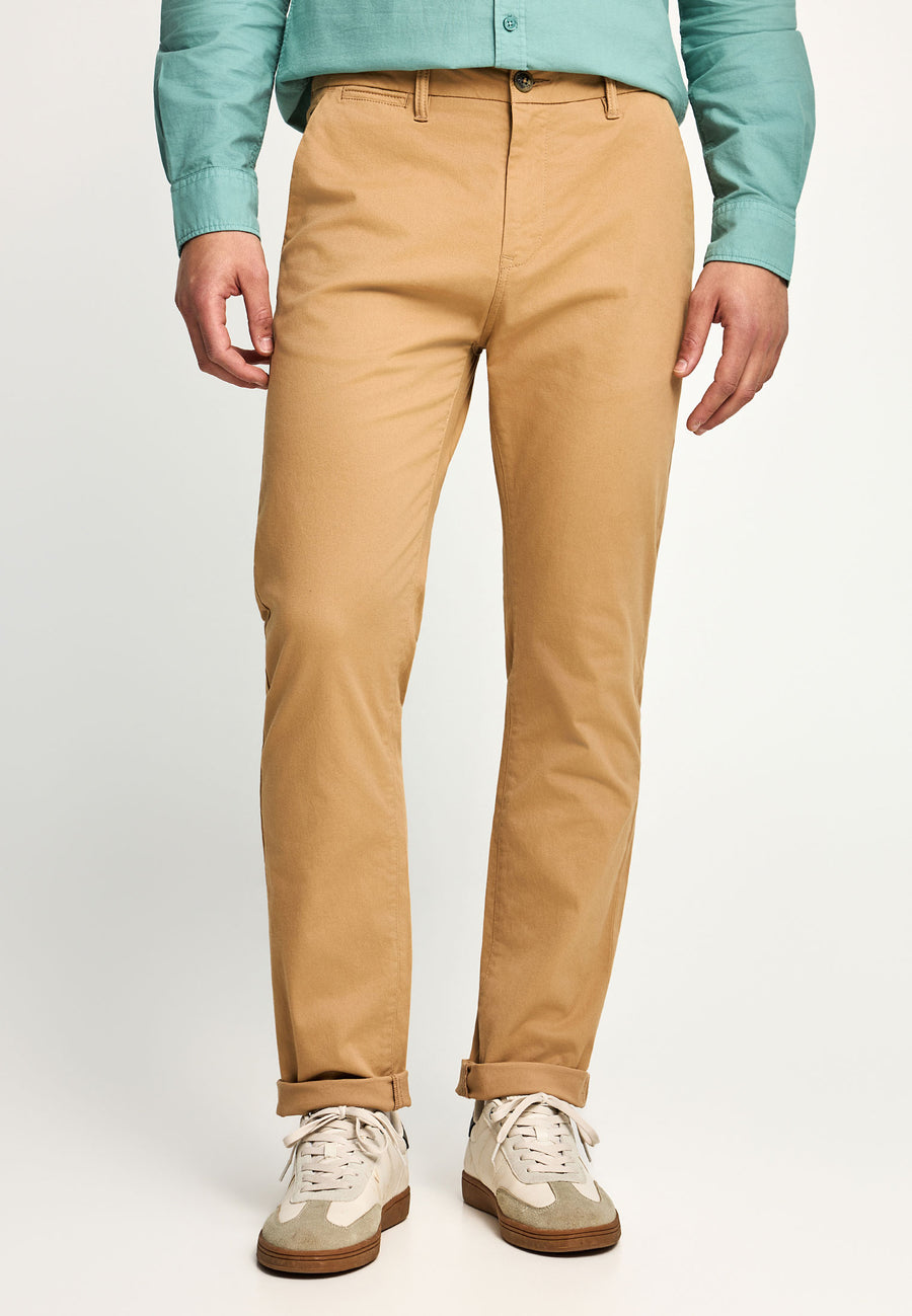 Pantaloni chino pentru bărbați - Esențiale