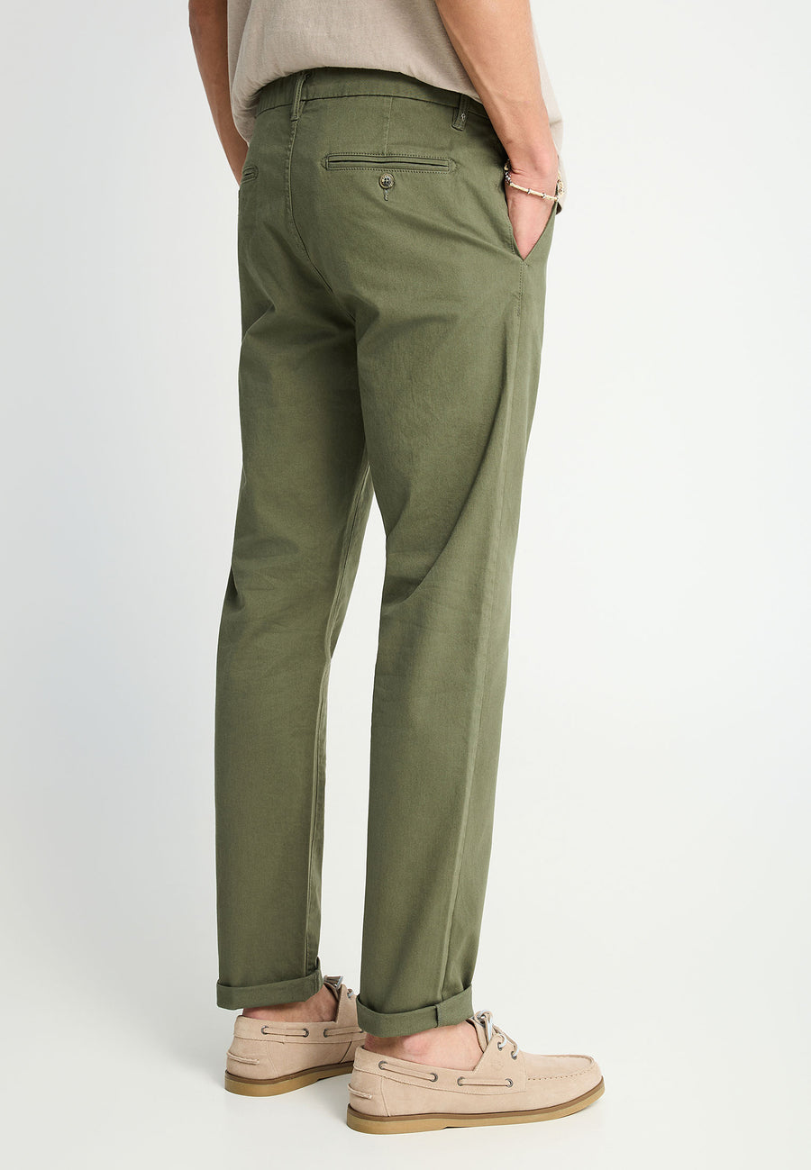 Men's chino pants - The essentials