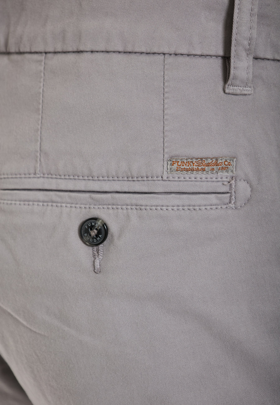 Men's chino pants - The essentials