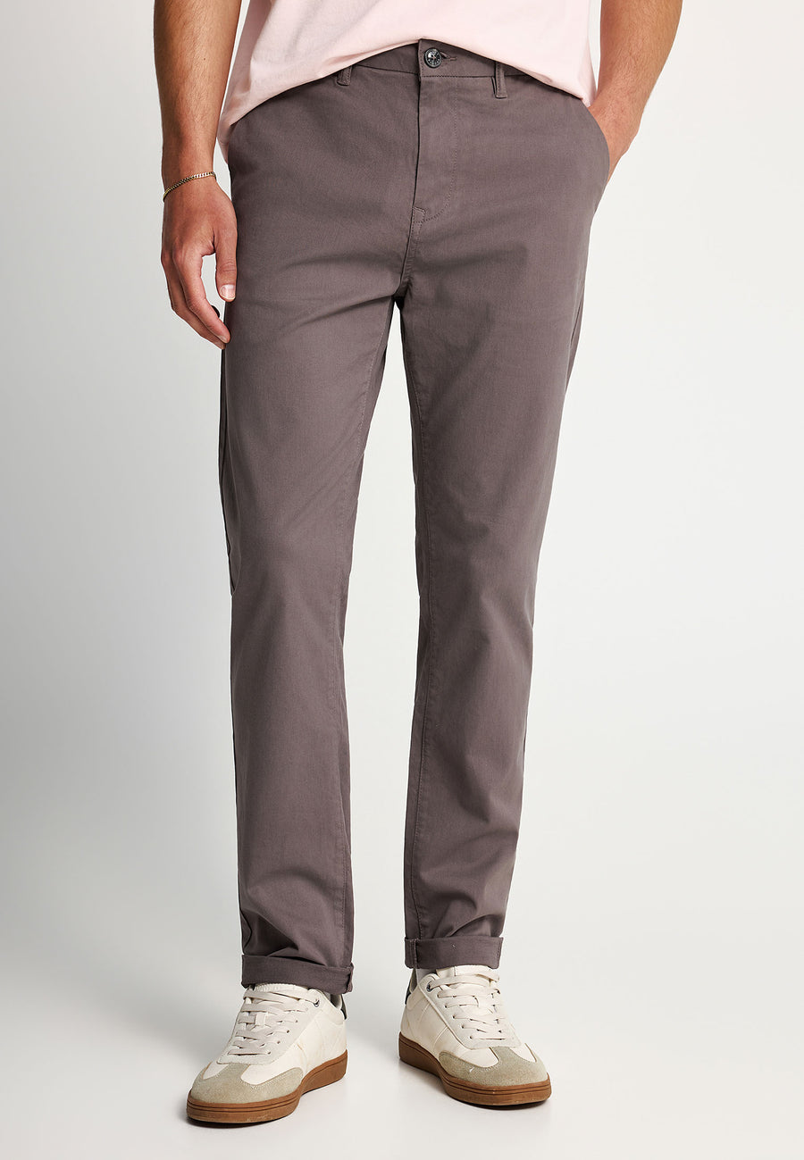 Pantaloni chino pentru bărbați - Esențiale