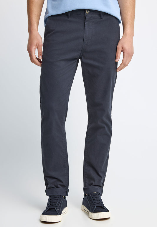 Pantaloni chino pentru bărbați - Esențiale