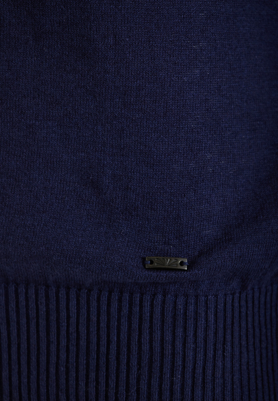 Crew-neck men's sweater