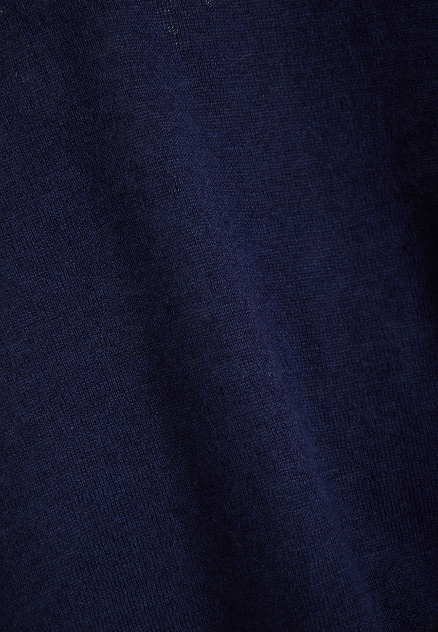 Crew-neck men's sweater