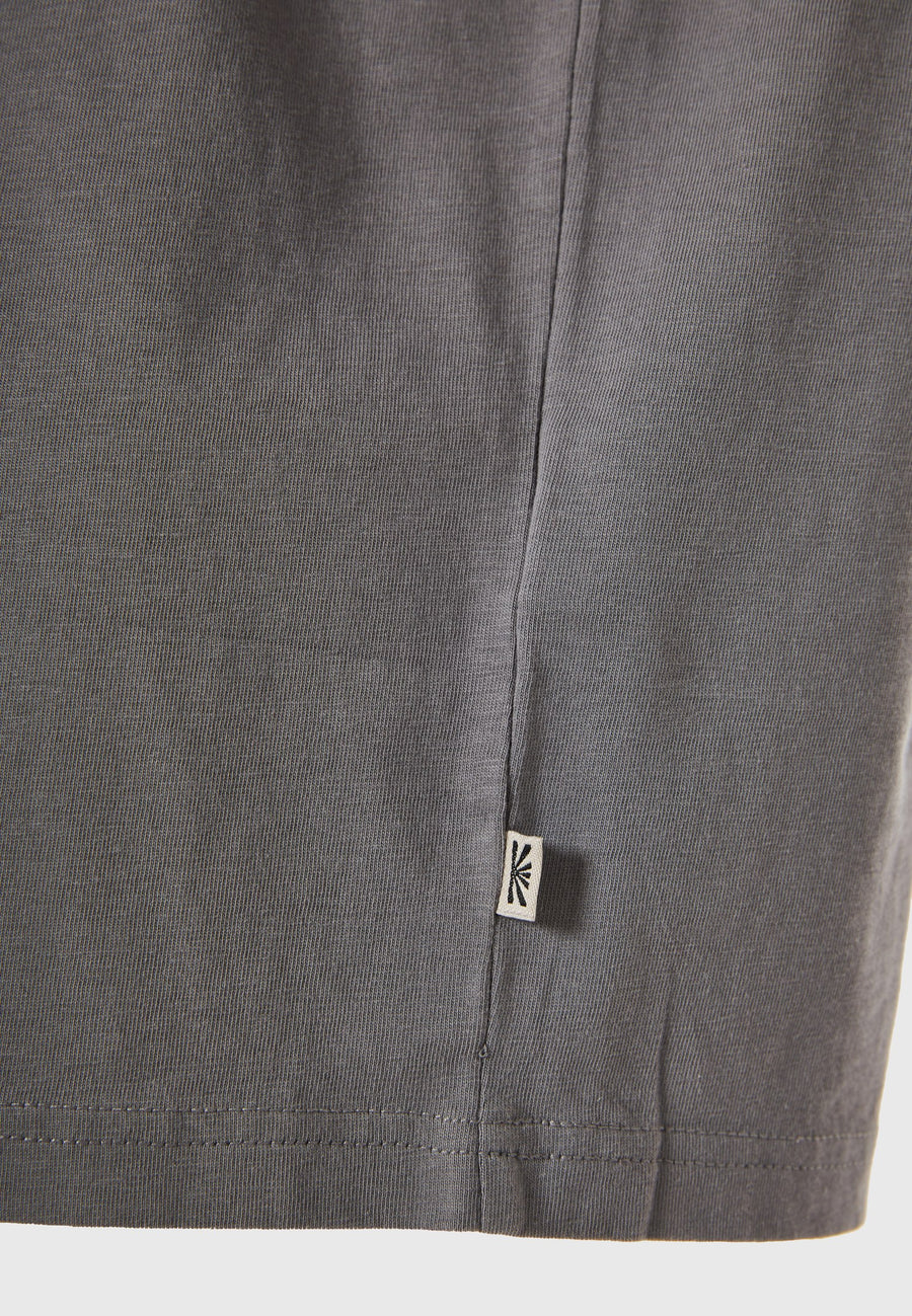 STEEL GREY