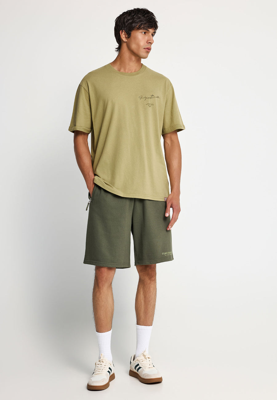 Essential jogger shorts with logo