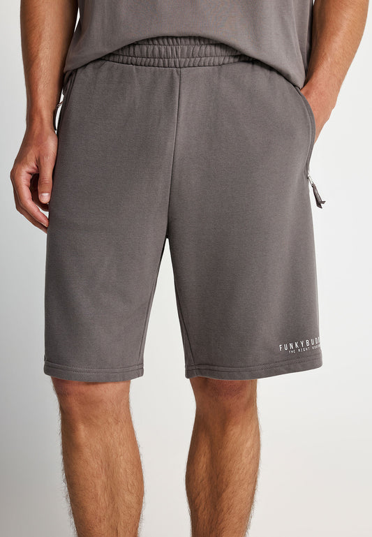 Essential jogger shorts with logo