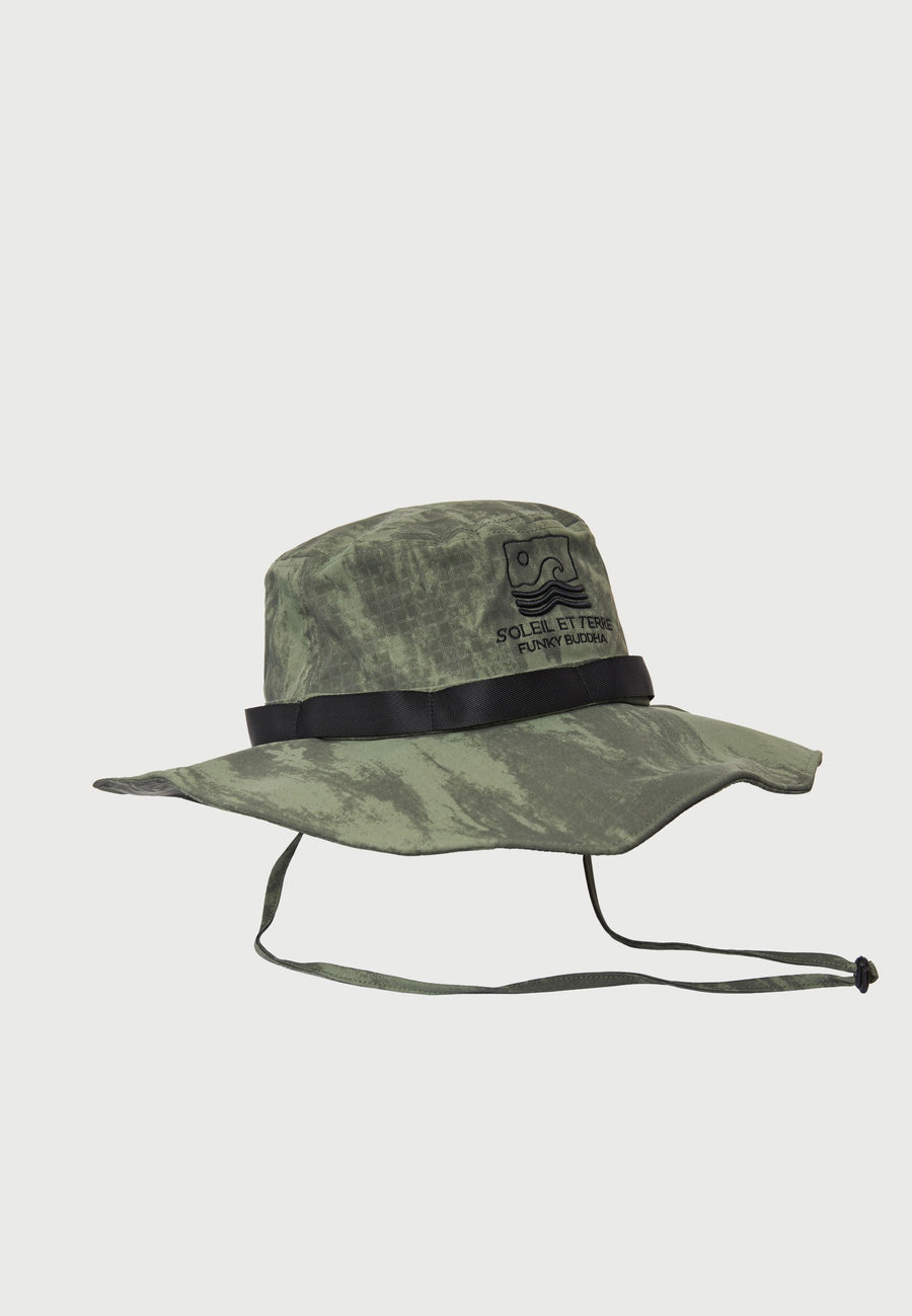 KHAKI