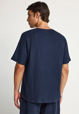 Men's single color t-shirt - The essentials