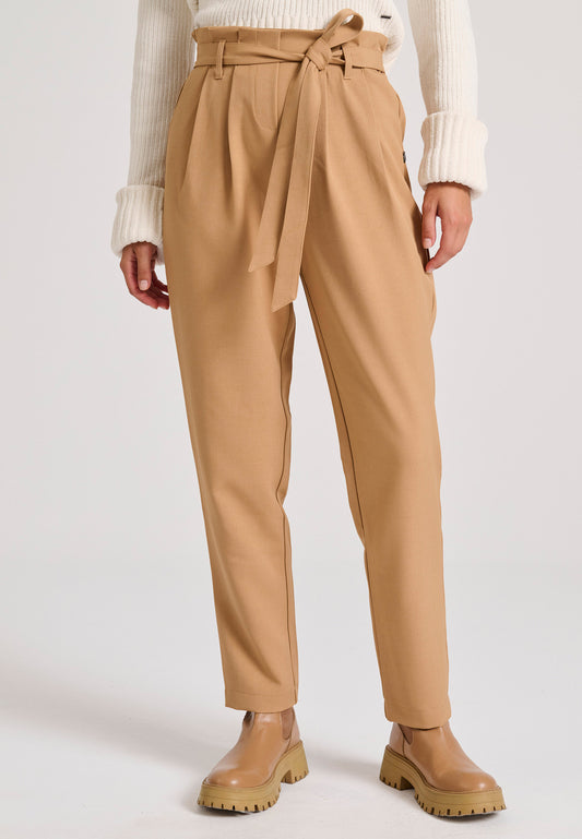 Pantaloni casual pentru femei cu pliuri