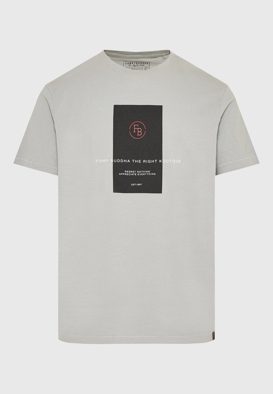 T-shirt with frame print on the chest