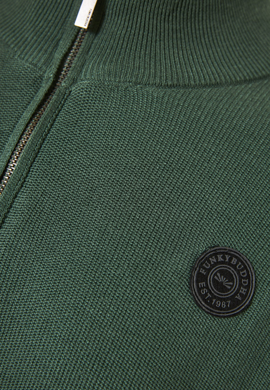Men's knitted cardigan with rubber label