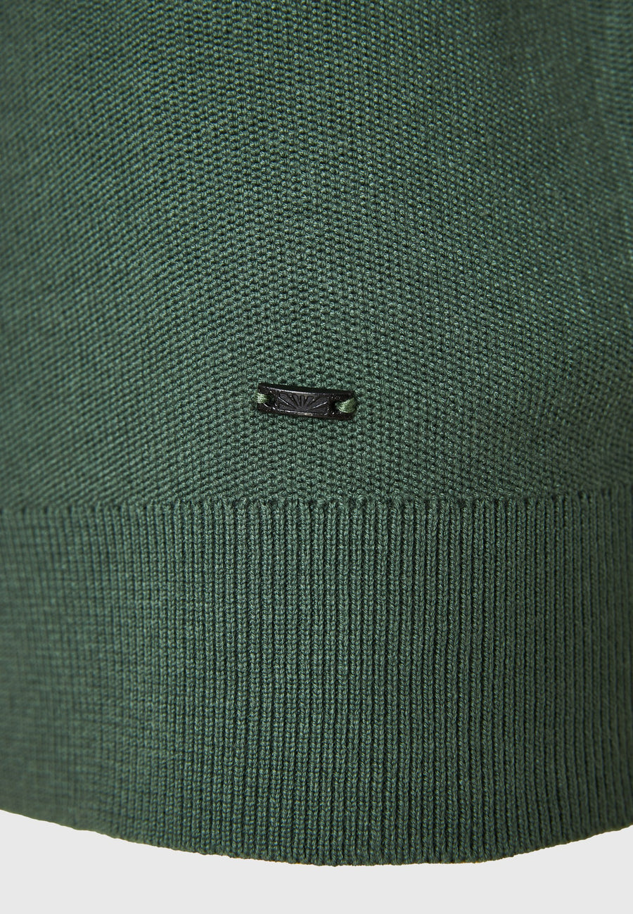 Men's knitted cardigan with rubber label